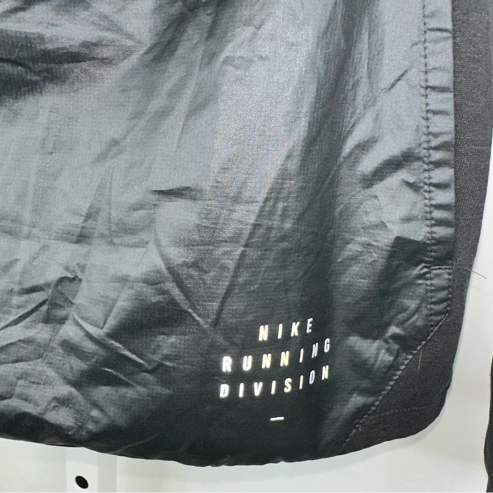Nike Sphere Therma Reflective Packable Running Jacket Top 933410-010 Size S NWT - Picture 6 of 10